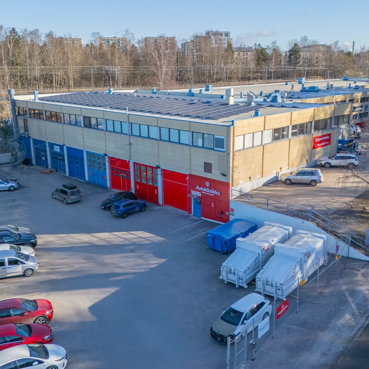 Autoklinikka Helsinki Pitäjänmäki Vahinkokorjaamo